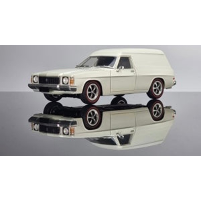 Jack Frost HJ Panel Van – 1:24 Scale Diecast Model