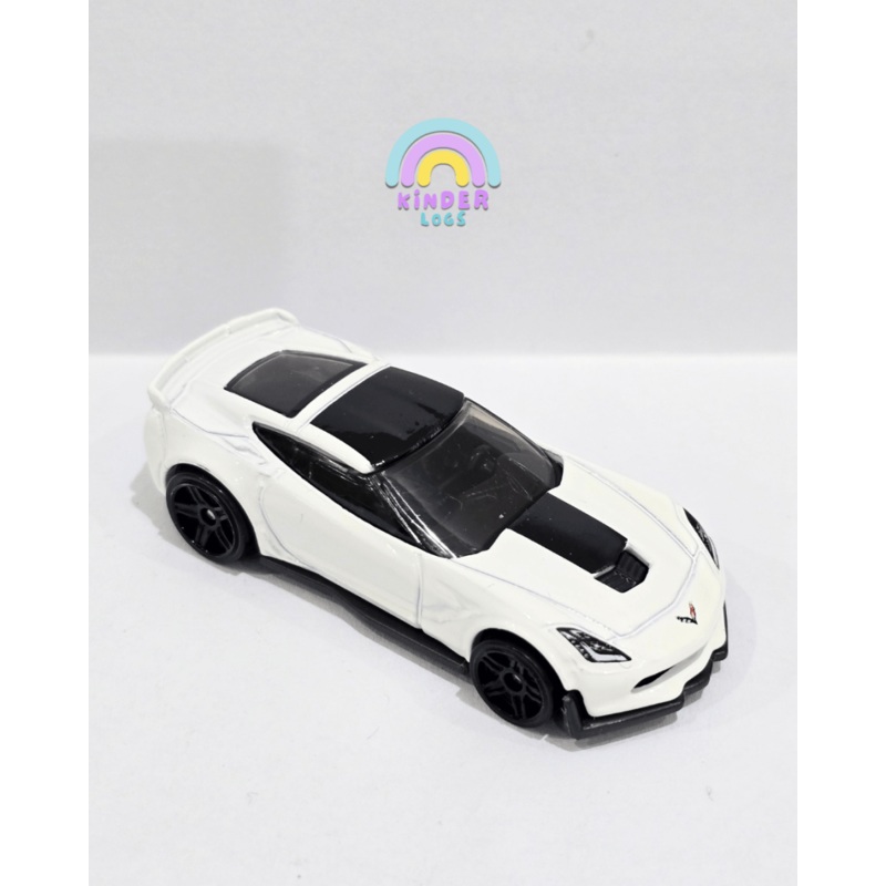 Hot Wheels Chevrolet Corvette C7 Z06 – White (Uncarded – New)