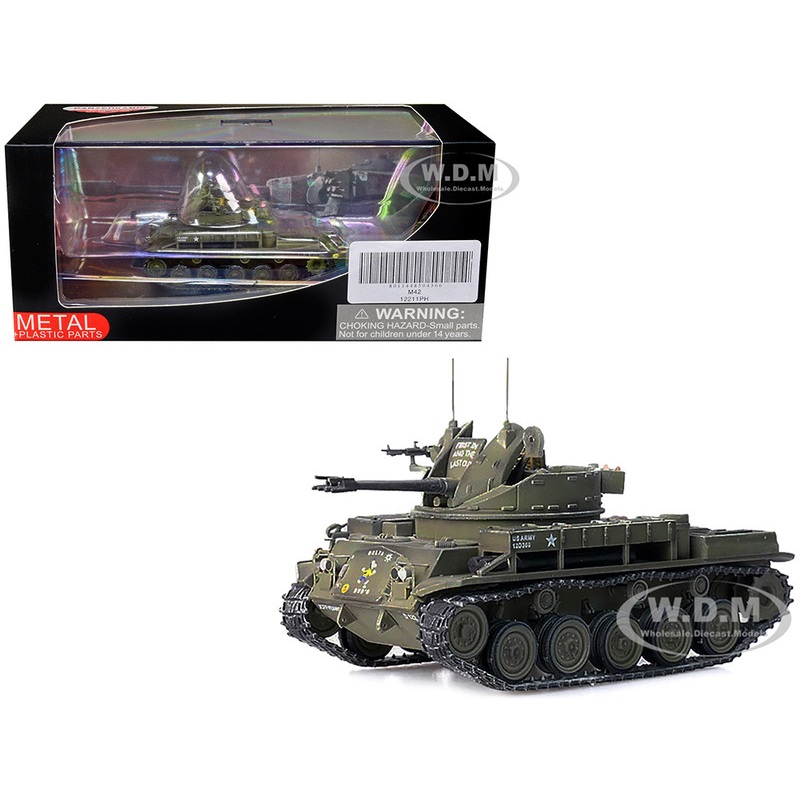 M42 Duster Self-Propelled Anti-Aircraft Gun Delta Dud’s US Army – Vietnam War, II Field Force, 5th Battalion, 2nd Field Artillery Regimen 1/72 Diecast Model by Panzerkampf
