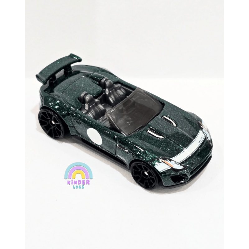 Hot Wheels 2015 Jaguar F-Type Project 7 – Bottle Green (Uncarded – New)