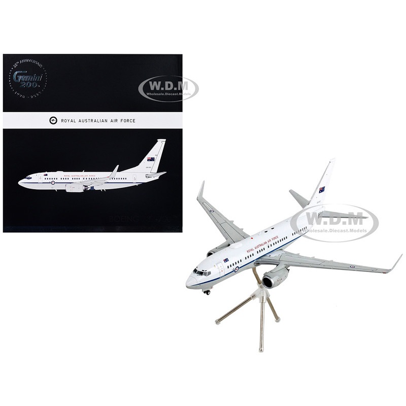 Boeing 737-700 Transport Aircraft Royal Australian Air Force – A36-002 White and Gray Gemini 200 Series 1/200 Diecast Model Airplane by GeminiJets