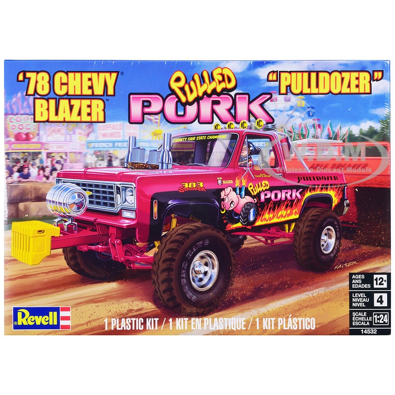 Level 4 Model Kit 1978 Chevrolet Blazer Pickup Truck Pulled Pork Pulldozer 1/24 Scale Model by Revell