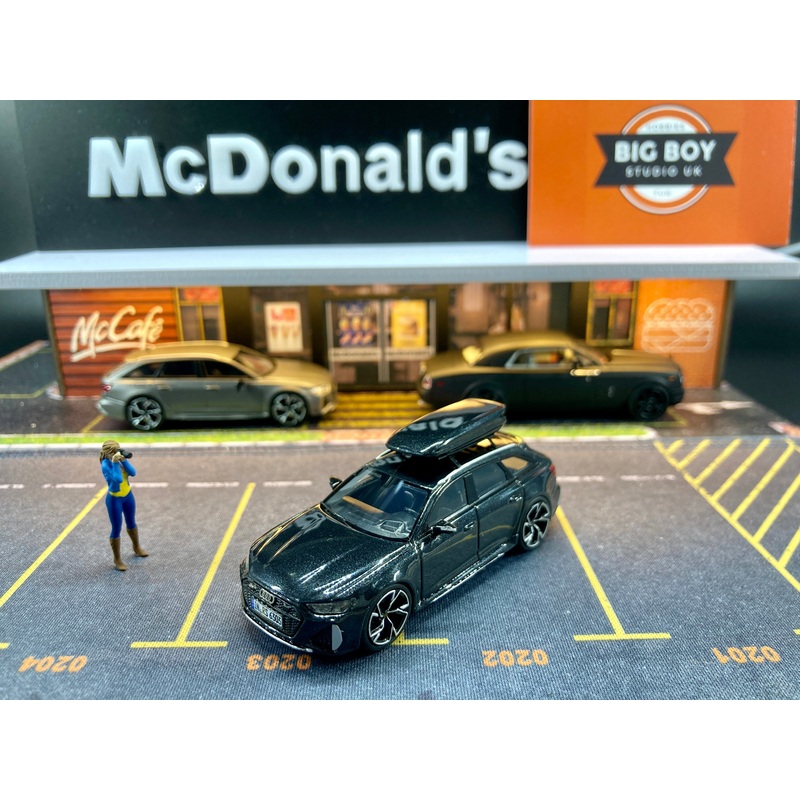 [Premium Resin Model] Stance Hunters 1/64 Audi RS6 Avant with Removable Roof Box -Black