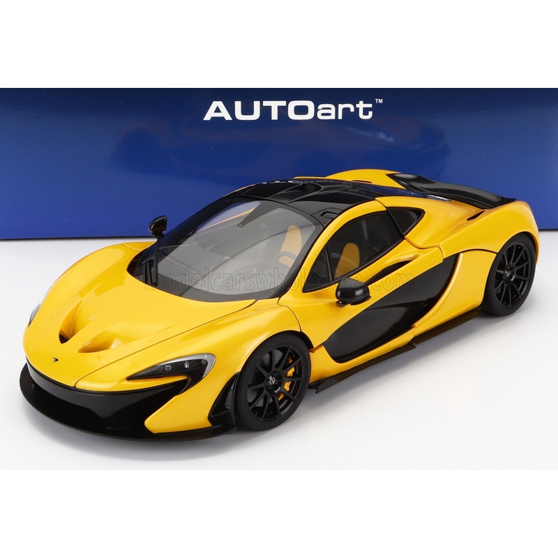 McLAREN – P1 2013 – VOLCANO YELLOW BLACK