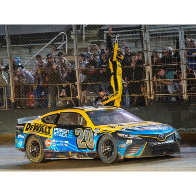 *PRE-ORDER* CHRISTOPHER BELL 2023 DEWALT BRISTOL DIRT RACED WIN 1:24 ELITE DIECAST