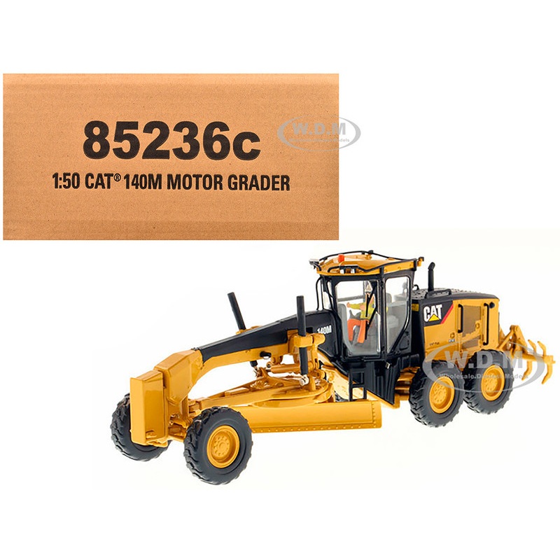 CAT Caterpillar 140M Motor Grader with Operator Core Classics Series 1/50 Diecast Model by Diecast Masters