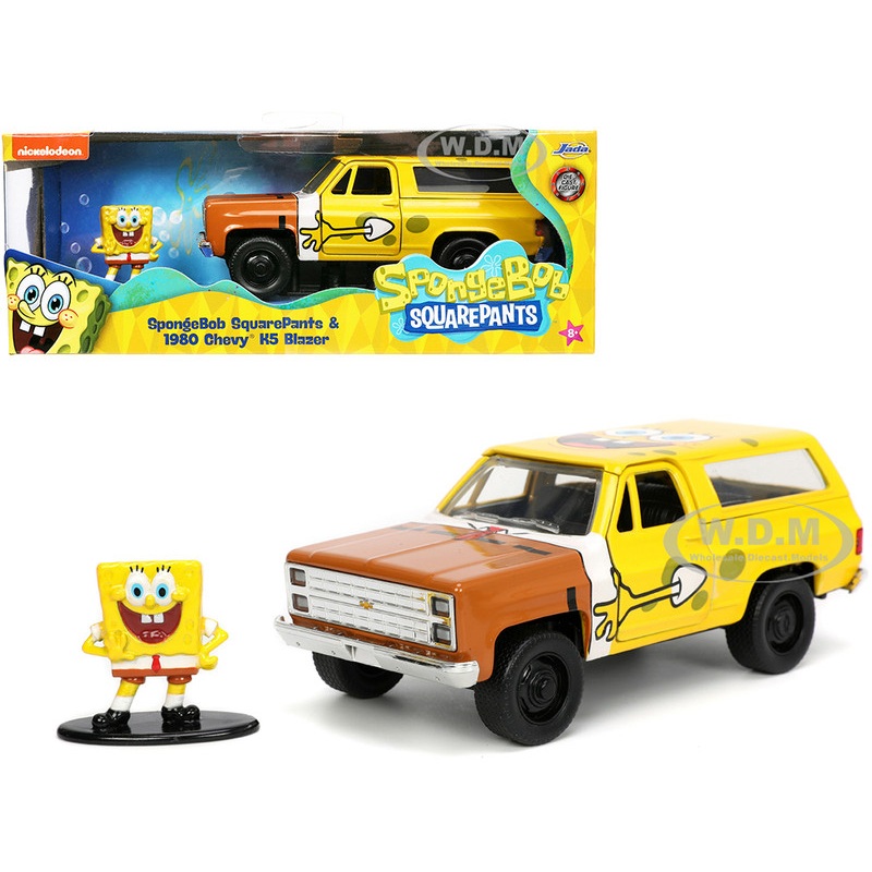 1980 Chevrolet K5 Blazer with SpongeBob SquarePants Diecast Figurine Hollywood Rides Series 1/32 Diecast Model Car by Jada