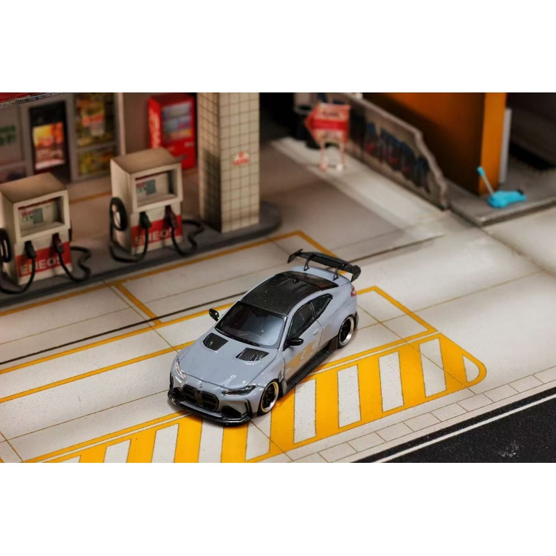 Street Weapon 1:64 BMW M4 G82 Adro Body Kit Custom Grey (Limited 500 Pieces)
