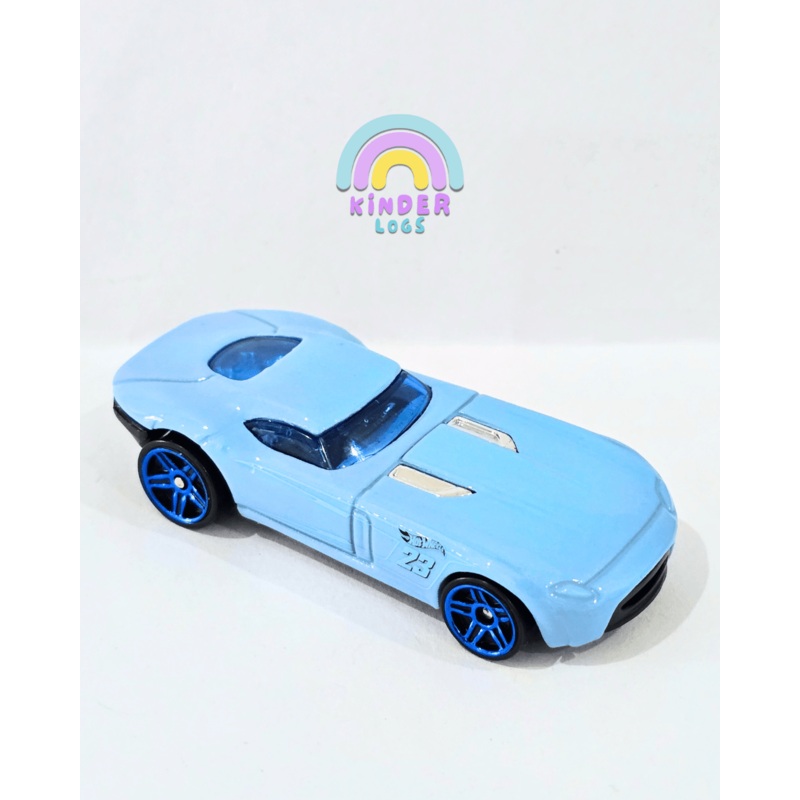 Hot Wheels Fast Felion – Color Shifters (Uncarded – New)