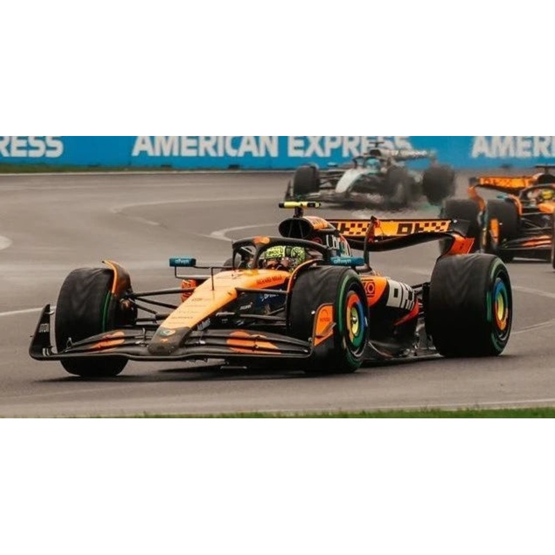 *PRE-ORDER* 2025 Lando Norris – Australian GP Winner – #4 McLaren MCL39 – 1:18 Scale Resin Model- Spark