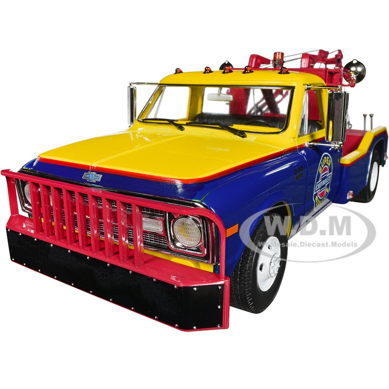 1969 Chevrolet C-30 Dually Wrecker Tow Truck Chevrolet Super Service Yellow and Blue 1/18 Diecast Model Car by Greenlight