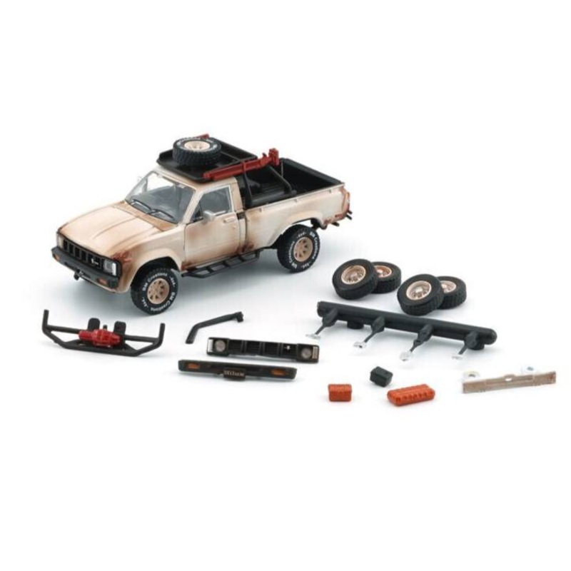 BMC 1/64 Toyota 1980 Hilux N60, N70 -Matte Rusting White w/Accessory (RHD)