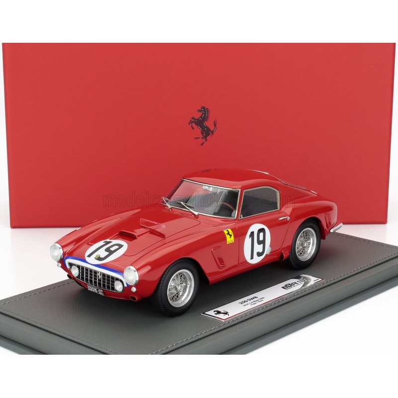 FERRARI | 250GT SWB 3.0L V12 TEAM N.A.R.T. NORTH AMERICAN RACING N 19 24h LE MANS 1960 ED HUGUS – AUGIE PABST – CON VETRINA – WITH SHOWCASE