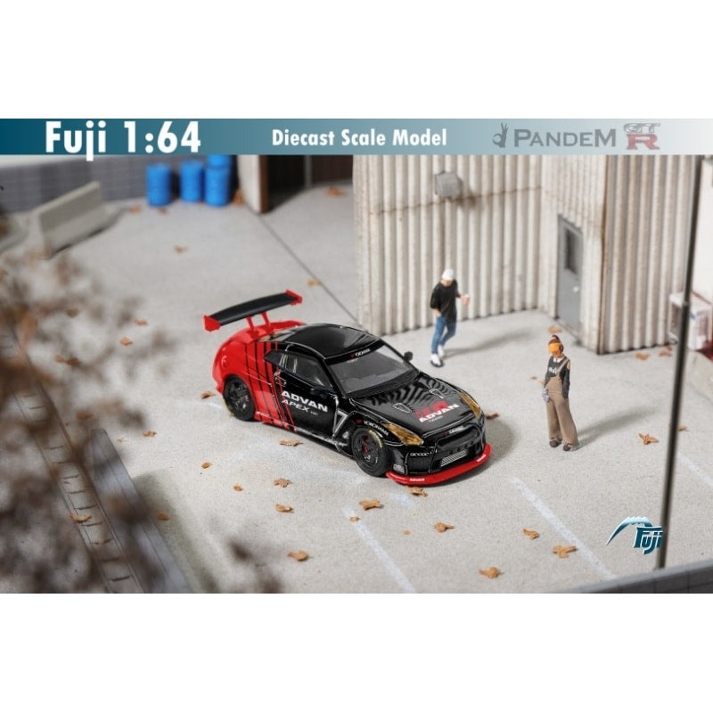 Fuji 1/64 Pandem Rocket Bunny Nissan GT-R R35 Black Advan Livery