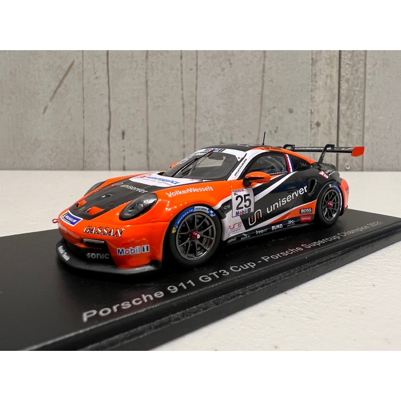 Porsche 911 GT3 Cup No.25 Porsche Supercup Champion 2021 – Larry ten Voorde – 1:43 Scale Resin Model Car – Spark