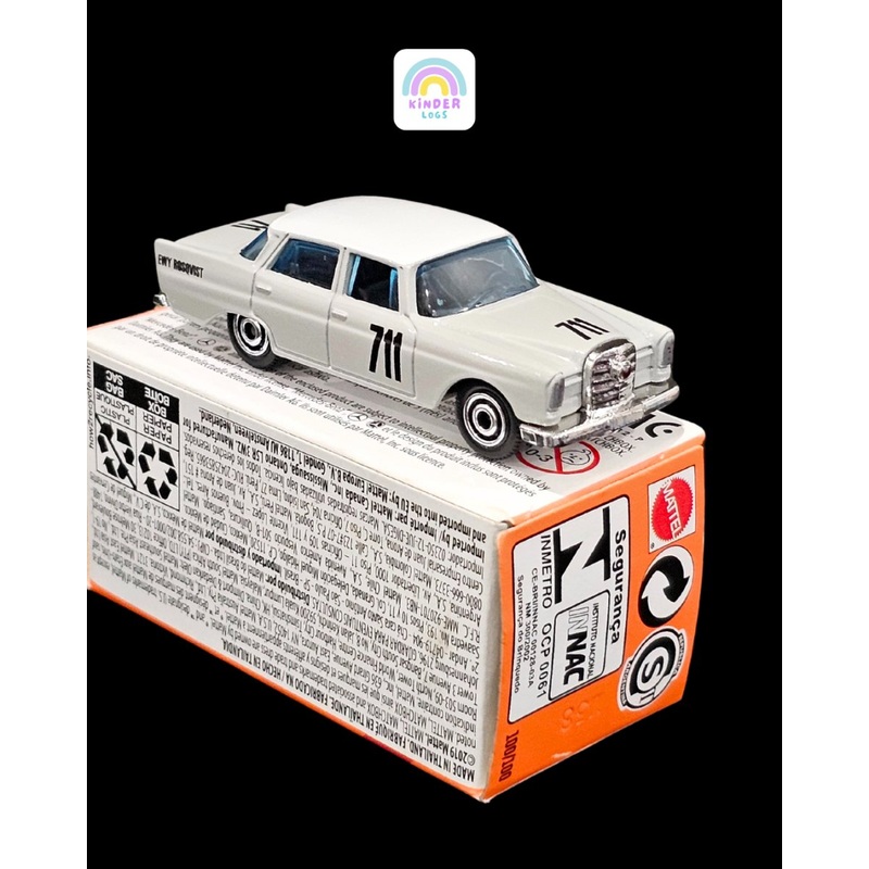 Matchbox Champion 1962 Mercedes Benz 220 SE Sedan
