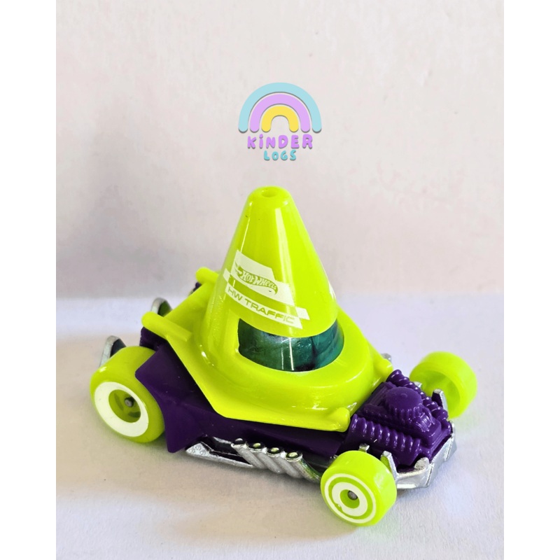 Hot Wheels Cone Shaker – Green – With Metal Base (Uncarded – New)