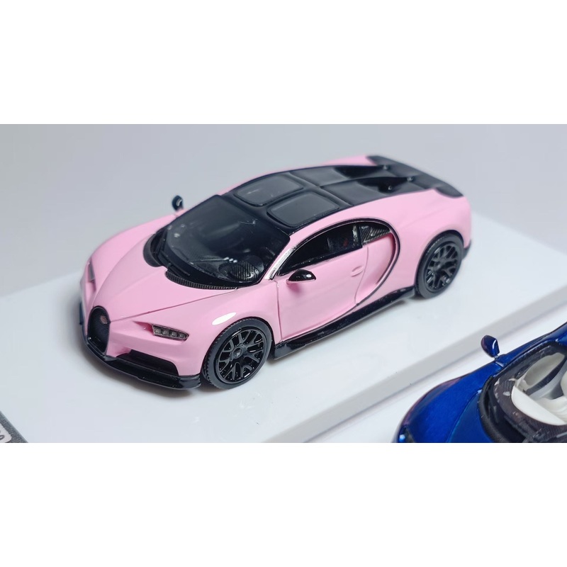 [Premium Resin Model] Scale Mini 1:64 Bugatti Chiron Pink Limited to 499 Pieces