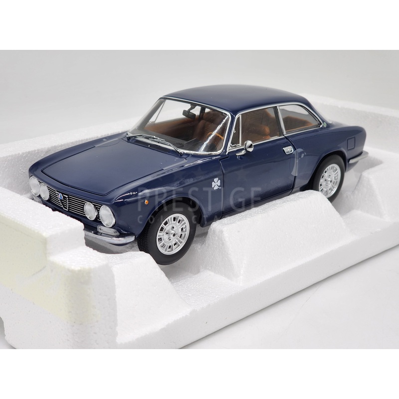 Norev 1973 Alfa Romeo 1300 GT Junior Coupe Dark Blue OPENING MODEL 1:18 – New