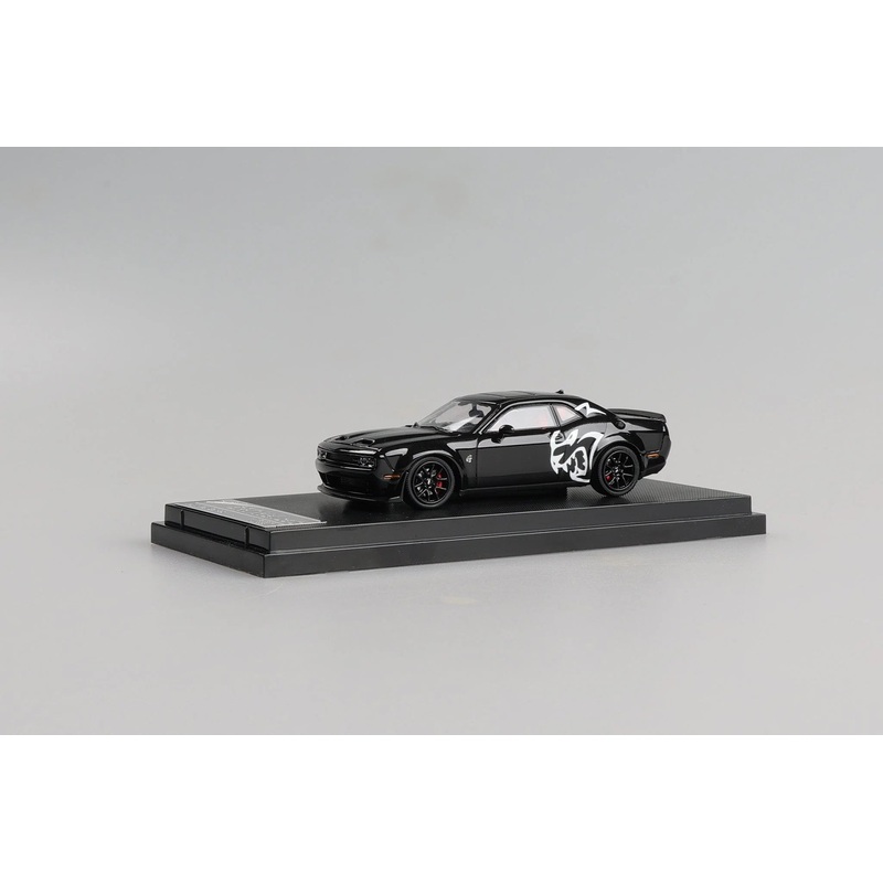 Stance Hunters SH 1/64 – Dodge SRT Hellcat diecast model – Pearl Black with demon livery