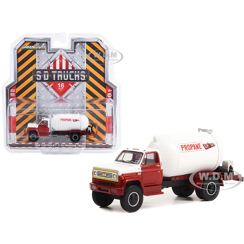 1985 Chevrolet C-65 Propane Truck Red and White LP Gas S.D. Trucks Series 16 1/64 Diecast Model Car by Greenlight