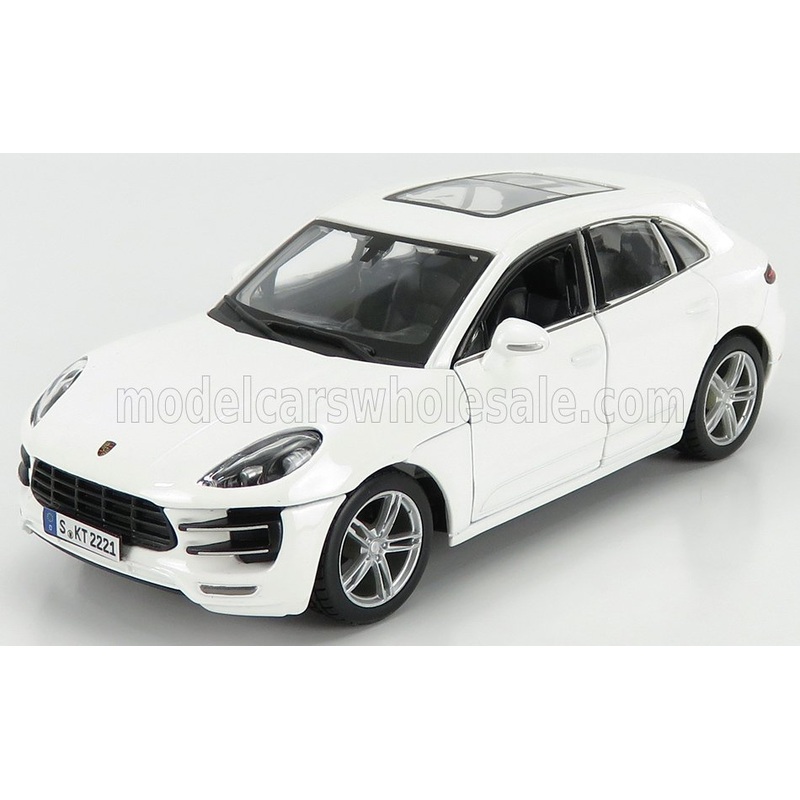 PORSCHE | MACAN 2013