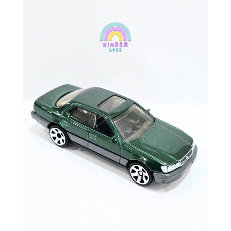 Matchbox 1994 Lexus LS400 – Dark Green (Uncarded – New)