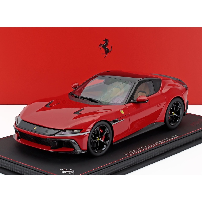 FERRARI | 12CILINDRI V12 830cv PANORAMIC ROOF 2024 – GLOSSY BLACK RIMS – CON VETRINA – WITH SHOWCASE