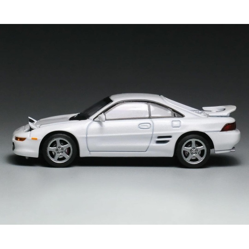 Toyota MR2 SW20 1996 in White with Pop Up Headlights