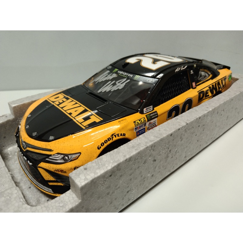 Matt Kensheth 2017 Dewalt Last Ride 1:24 Elite Diecast Autographed Race Version 1 of 100