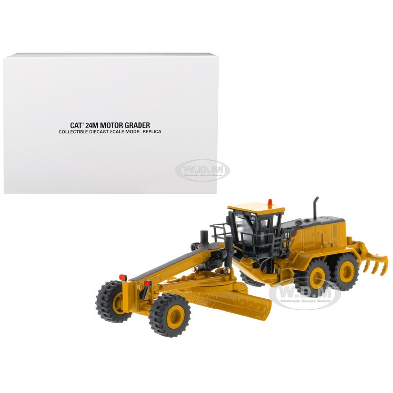 CAT Caterpillar 24M Motor Grader Elite Series 1/125 Diecast Model by Diecast Masters