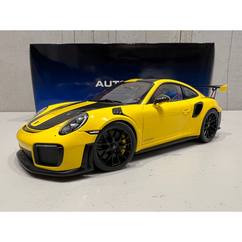 PORSCHE 911 (991.2) GT2 RS WEISSACH PACKAGE (RACING YELLOW)