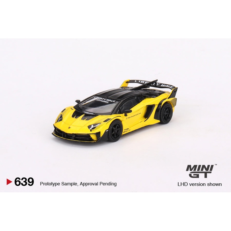 Mini GT 1:64 Lamborghini LB-Silhouette WORKS Aventador GT EVO Yellow LHD (MGT00639-CH)