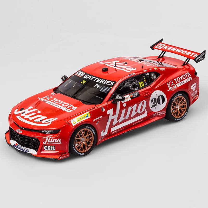 Scott Pye – Team 18 #20 Chevrolet Camaro ZL1 – 2023 Gold Coast 500 Hino Team Samurai Retro Livery – 1:18 Scale Diecast Model – Authentic Collectables