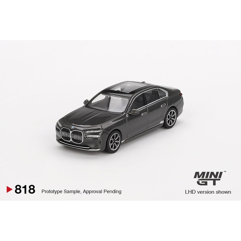 MINI GT #818 1/64 BMW i7 xDrive60 Dravit Grey (RHD)