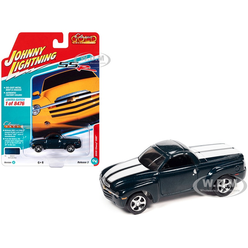 2005 Chevrolet SSR Pickup Truck Bermuda Blue Metallic with White Stripes Classic Gold Collection Series Limited Edition to 8476 pieces Worldwide 1/64 Diecast Model Car by Johnny Lightning