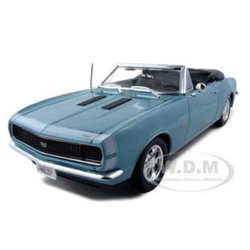 1967 Chevrolet Camaro SS 396 Convertible Turquoise 1/18 Diecast Model Car by Maisto