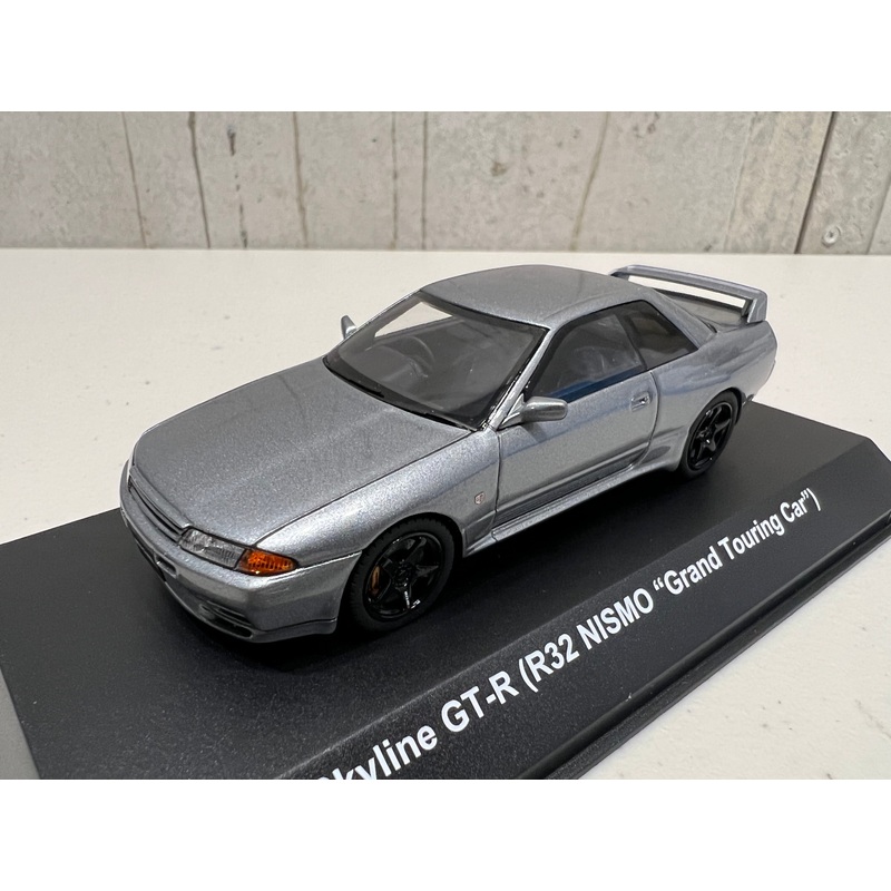 Nissan Skyline GT-R R32 NISMO Grand Touring Car (Grey) – 1:43 Scale Resin Model Car