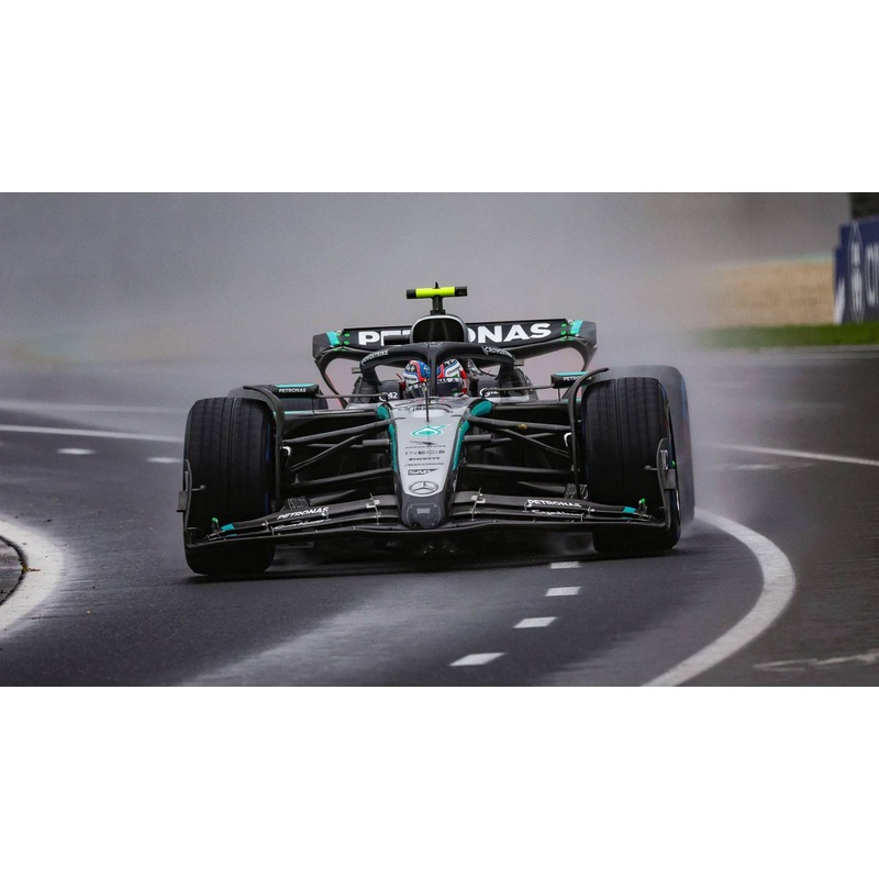 *PRE-ORDER* 2015 Andrea Kimi Antonelli – Mercedes-AMG Petronas Formula One Team F1 W16 E Performance – First Points Australian GP 2025 – 1:18 Scale Resin Model – MINICHAMPS