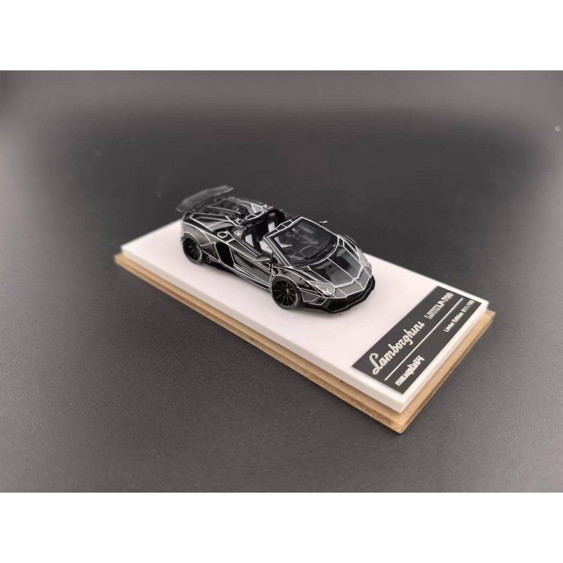 [Premium Resin Model] Fine Works 1:64 Lamborghini Aventador LP700-4 Roadster Convertible Liberty Walk Edition Tron Black White Panel Lines Limited 199 Pieces