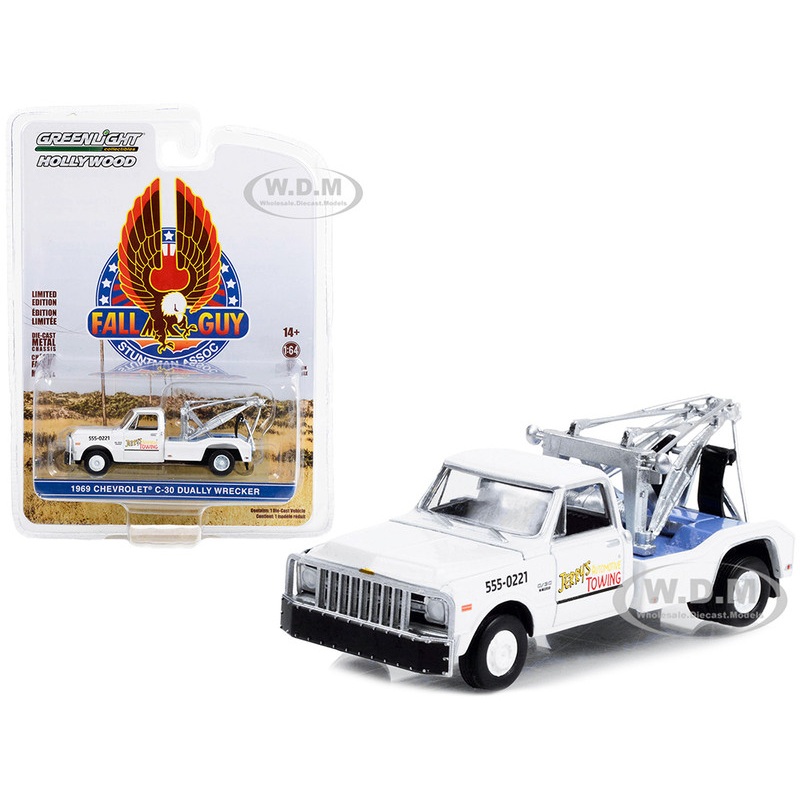 1969 Chevrolet C-30 Dually Wrecker Tow Truck White Jerrys Towing Fall Guy Stuntman Association Hollywood Special Edition 1/64 Diecast Model Car by Greenlight