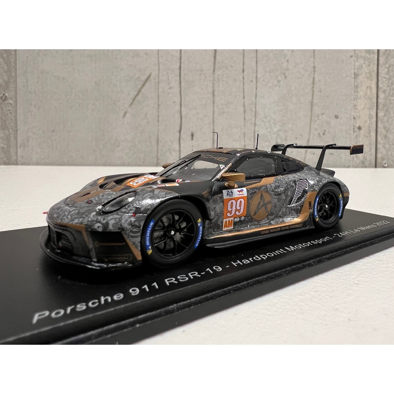 Porsche 911 RSR-19 No.99 Hardpoint Motorsport – 24H Le Mans 2022 – A. Haryanto – A. Picariello – M. Rump – 1:43 Scale Resin Model Car – Spark