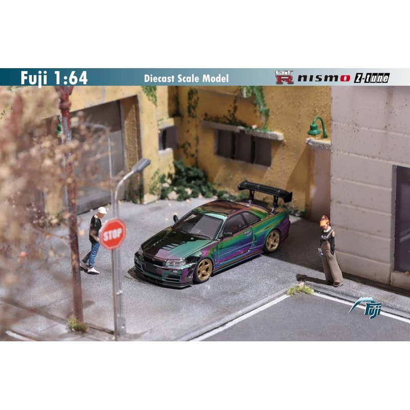 Fuji 1/64 Nissan Skyline GT-R R34 Nismo Z-Tune High Wing version Chrome Magic Green-Purple