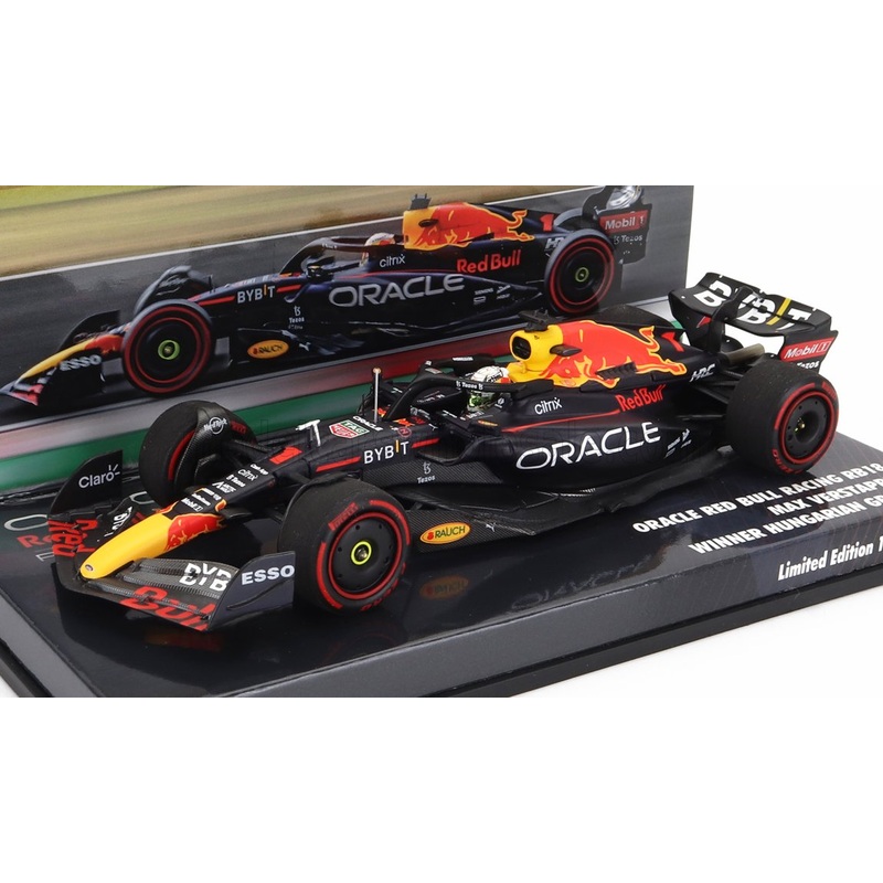 RED BULL – F1  RB18 TEAM ORACLE RED BULL RACING N 1 WORLD CHAMPION WINNER HUNGARIAN GP 2022 MAX VERSTAPPEN – MATT BLUE YELLOW RED