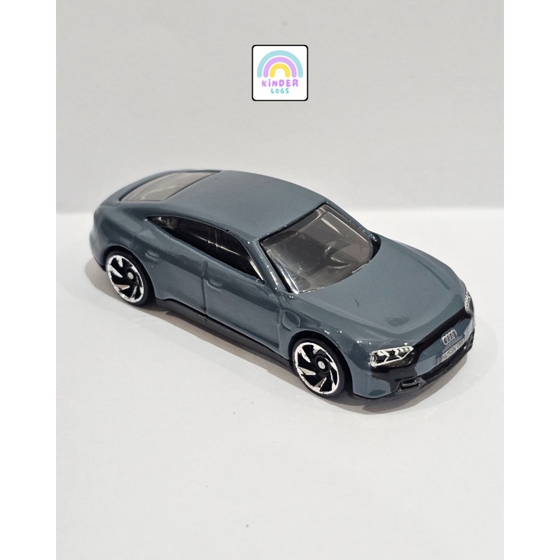 Hot Wheels Audi RS e-Tron GT – Grey Color (Uncarded)