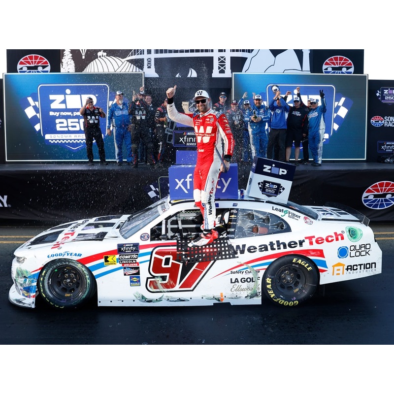SHANE VAN GISBERGEN 2024 WEATHERTECH SONOMA WIN 1:64 ARC DIECAST