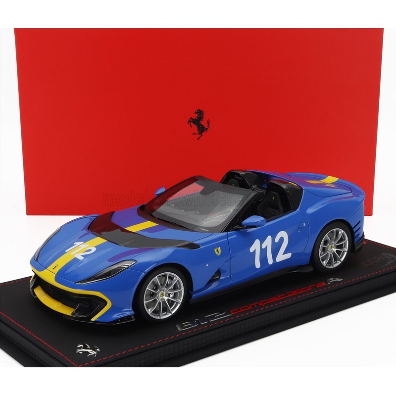 FERRARI | 812 COMPETIZIONE A SPIDER N 112 2022 – CON VETRINA – WITH SHOWCASE | FRENCH RACING BLU – YELLOW