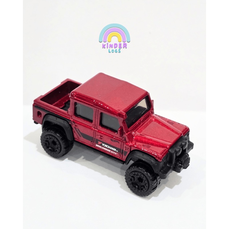 Hot Wheels 2015 Land Rover Defender Double Cab – Red (Uncarded – New)