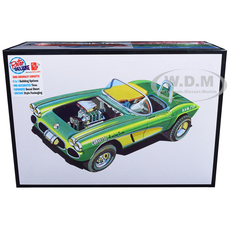 Skill 2 Model Kit 1962 Chevrolet Corvette 3 in 1 Kit 1/25 Scale Model by AMT