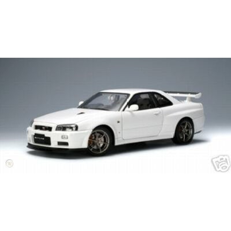 AUTOart Nissan Skyline R34 GTR V-Spec II 2 White 1:18 Scale Model Car
